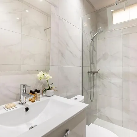 Opera #grands Boulevards#louvre アパート *